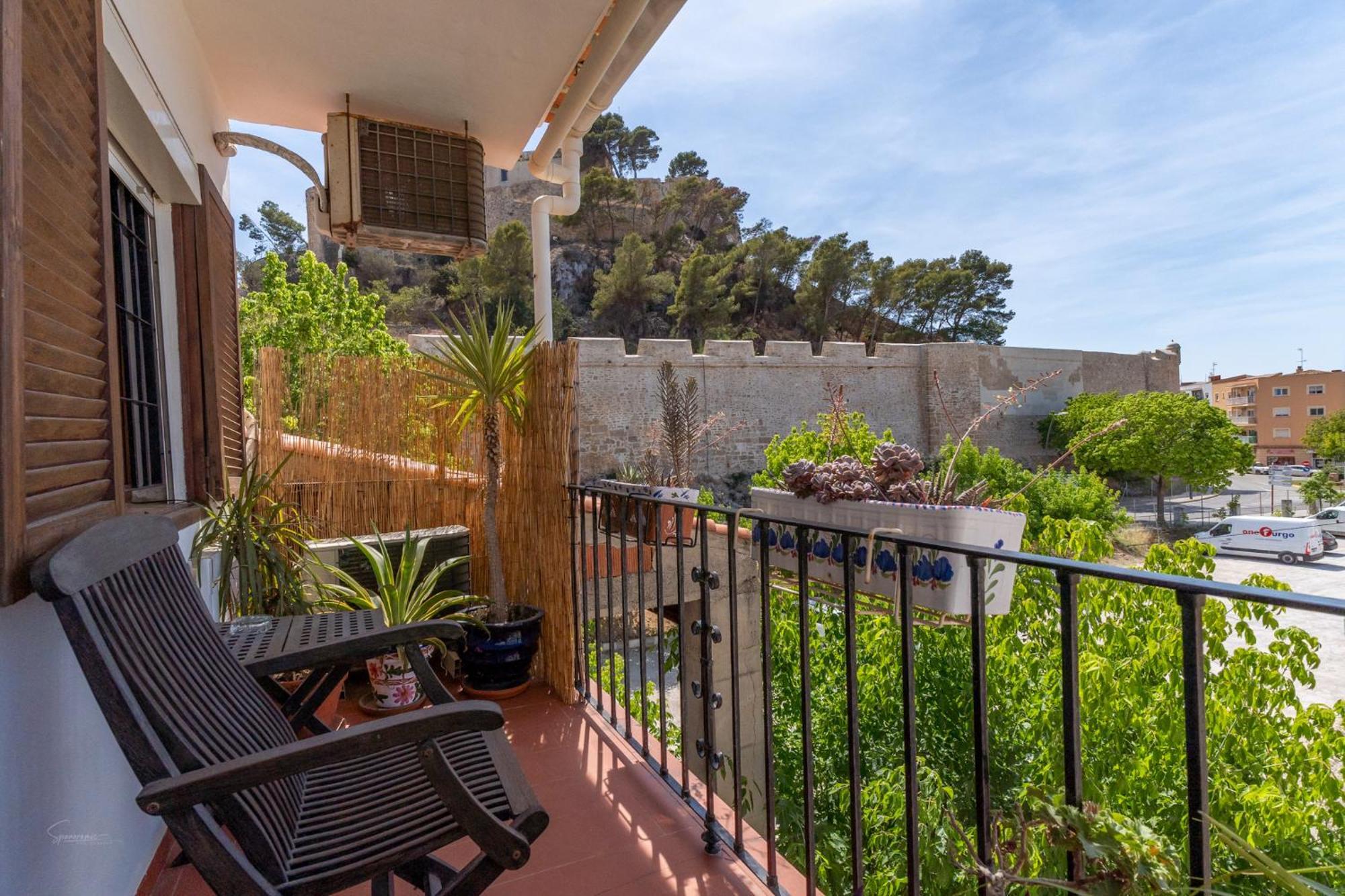 Denia Townhouse Apartment ภายนอก รูปภาพ