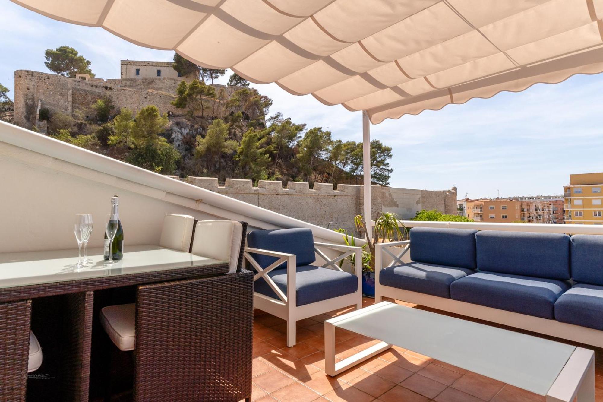 Denia Townhouse Apartment ภายนอก รูปภาพ