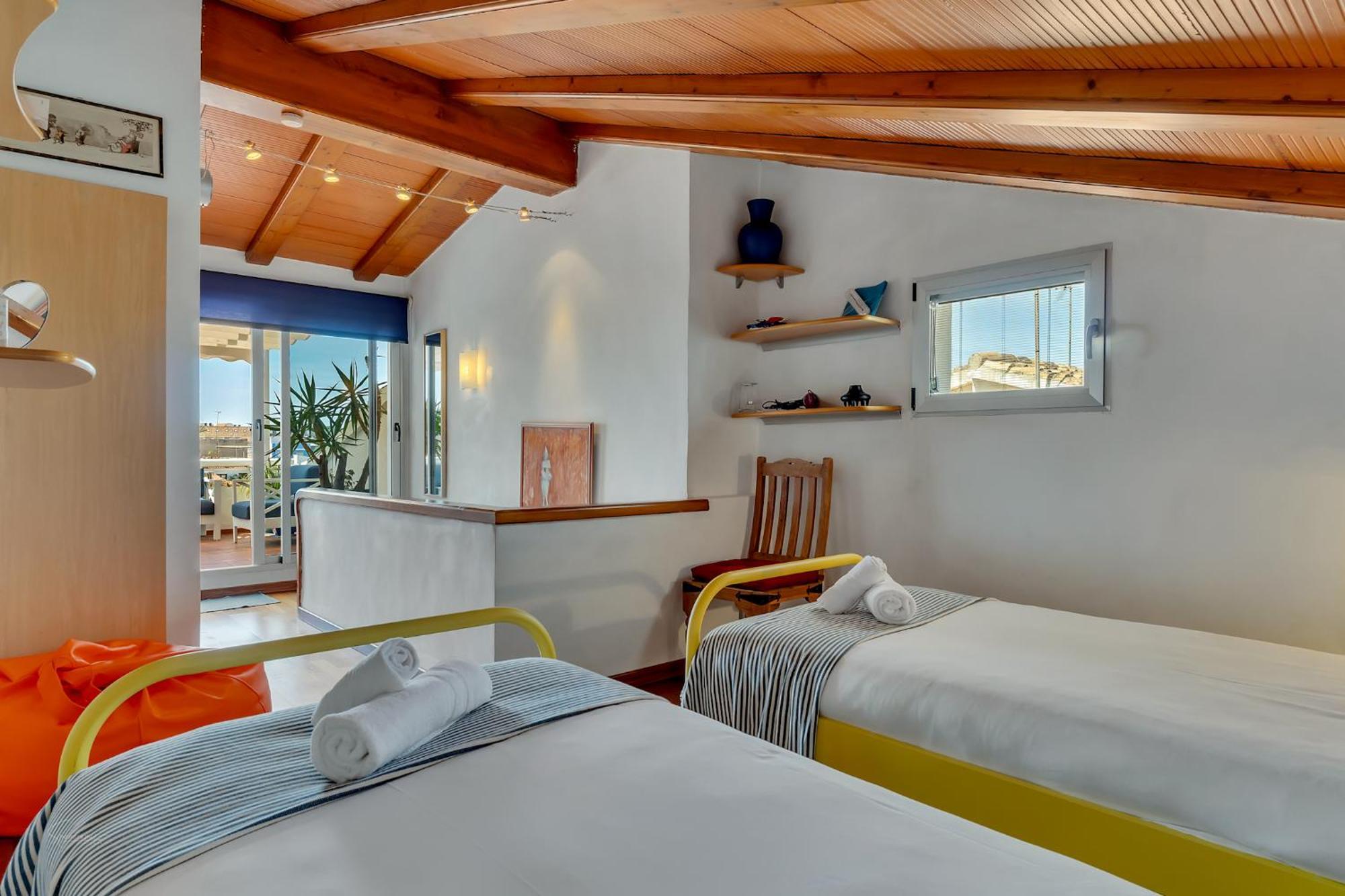 Denia Townhouse Apartment ภายนอก รูปภาพ